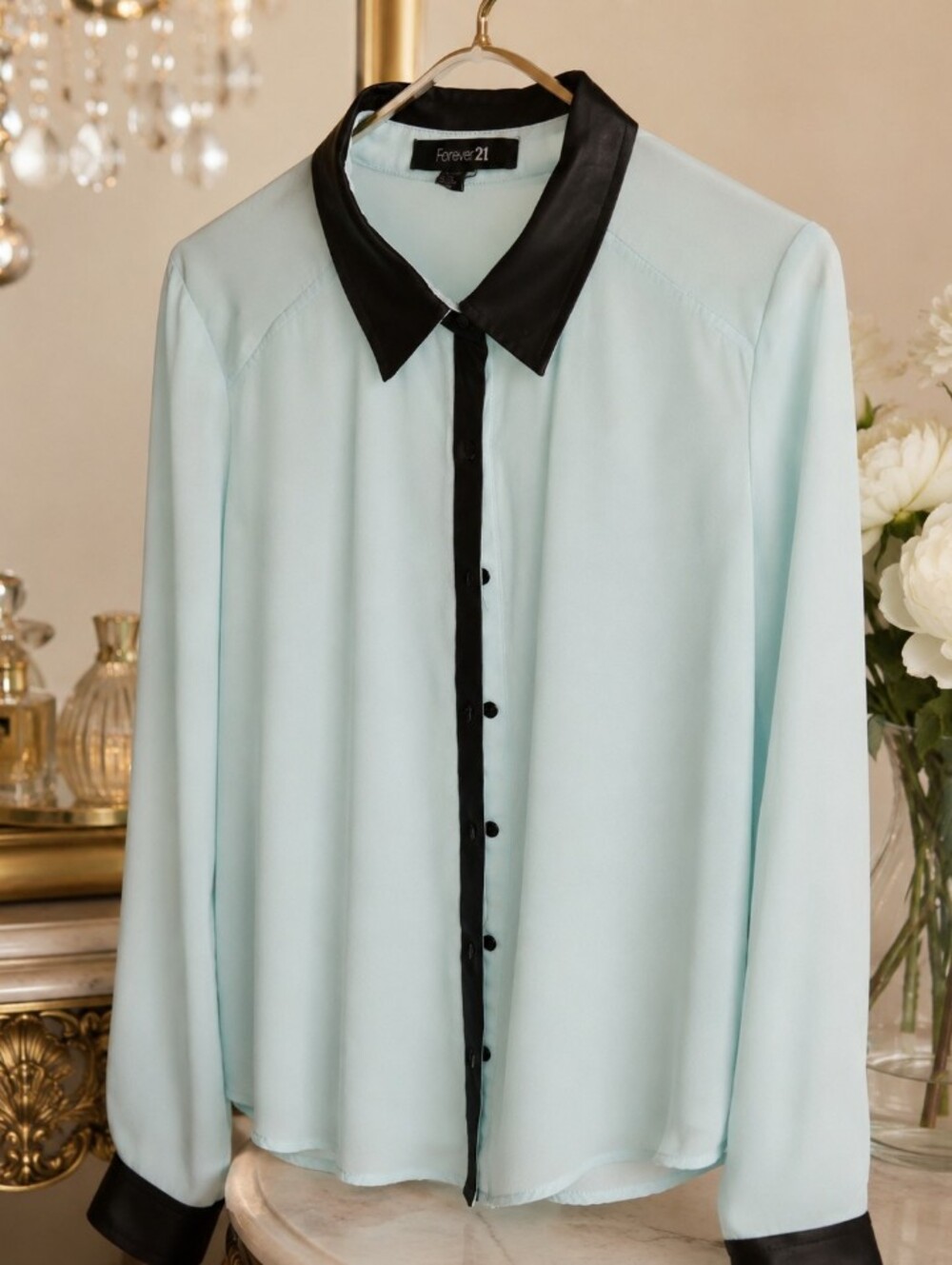 Beautiful Elegant Long-sleeve Mint With Black Leather Like Trim Button Up Blouse - Picture 2 of 4